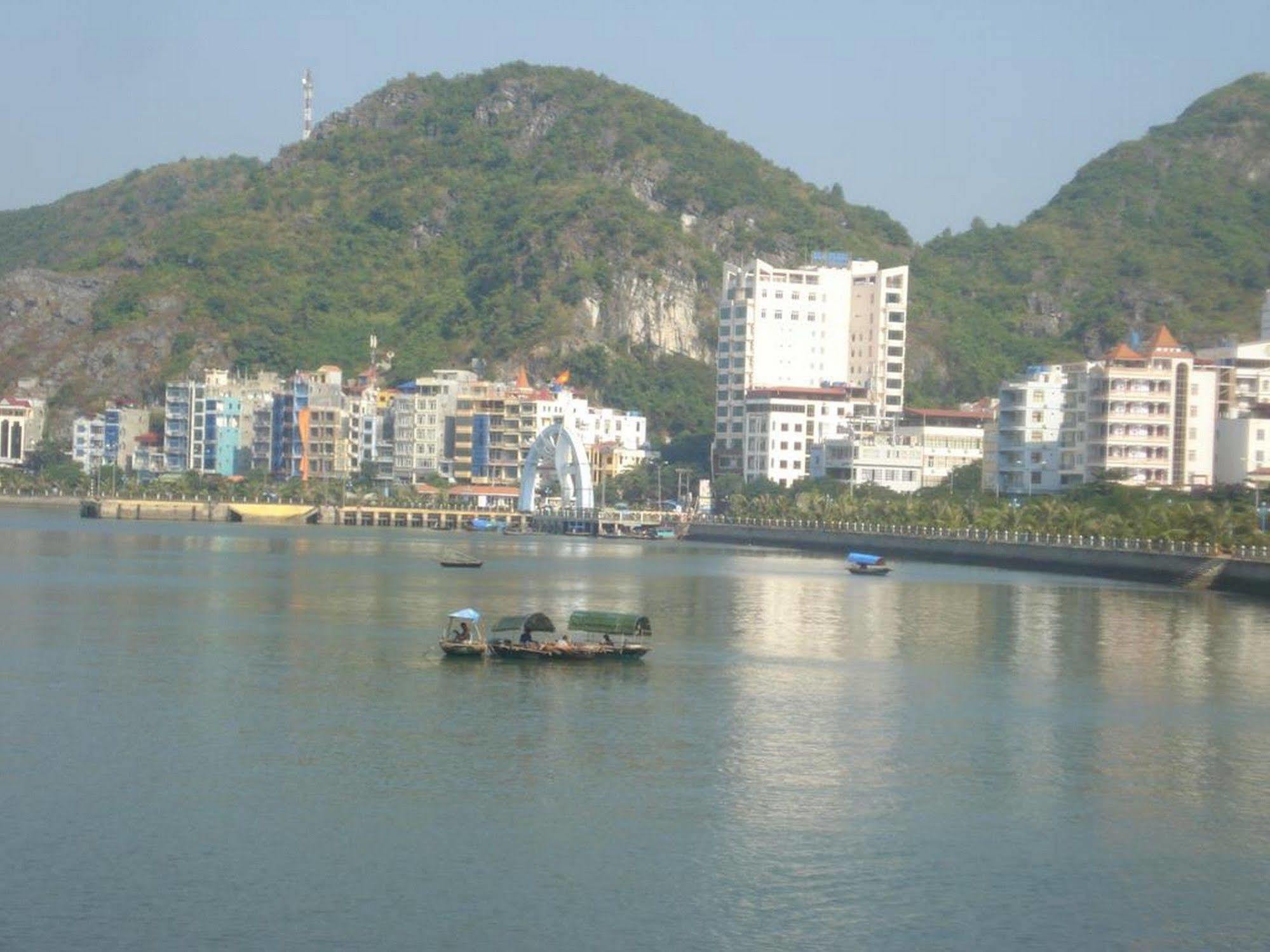 Dong Khe Sau Hung Long Harbour Hotel Cat Ba מראה חיצוני תמונה