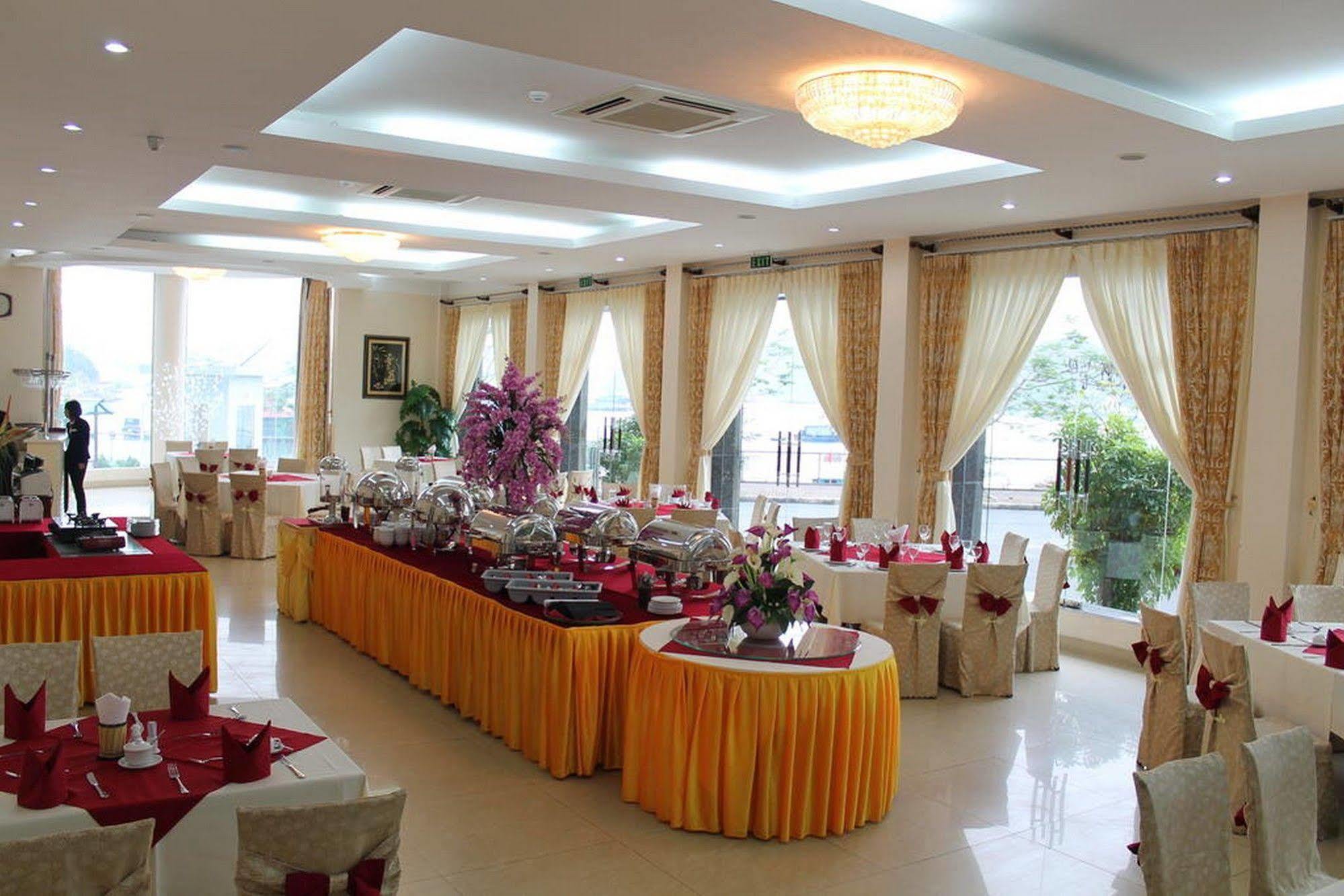 Dong Khe Sau Hung Long Harbour Hotel Cat Ba מראה חיצוני תמונה
